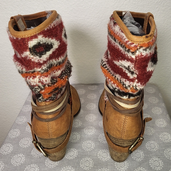 Steve Madden Tolteca Heeled boots size 6 - Picture 4 of 8